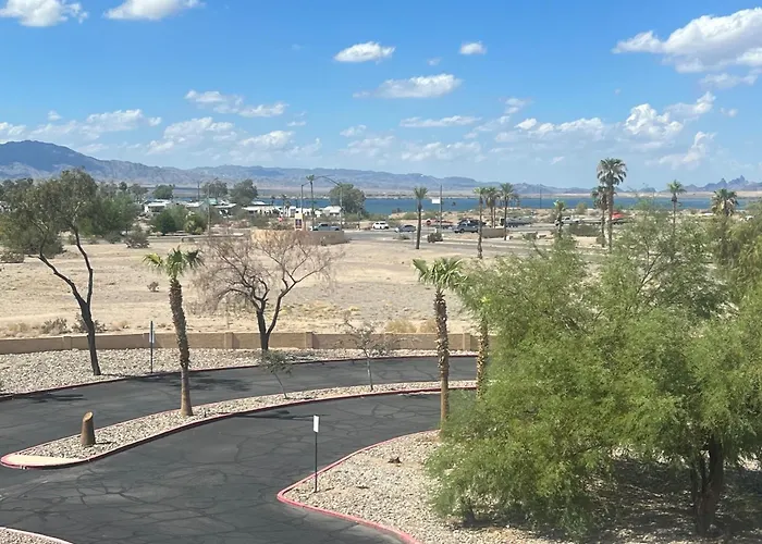 6 Havasu Az Hotel