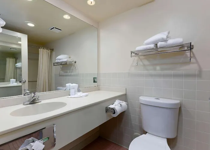 Hotel 6 Havasu Az