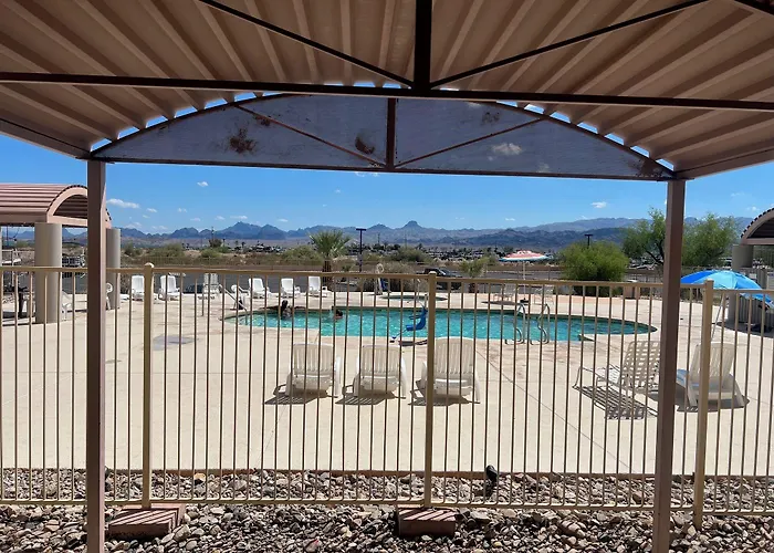 6 Havasu Az Hotel 2*