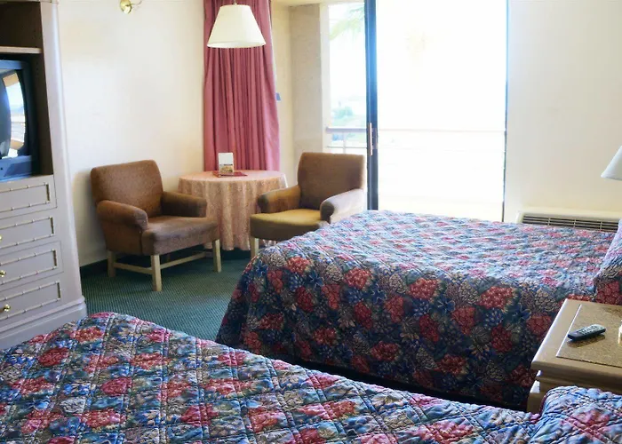 6 Havasu Az Hotel