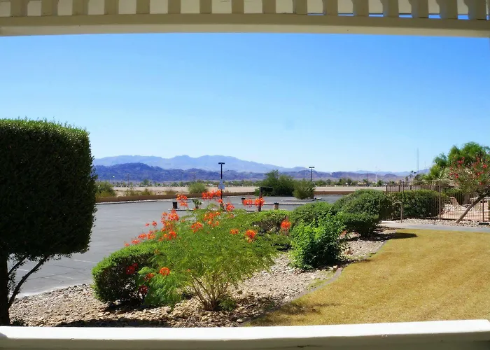 6 Havasu Az