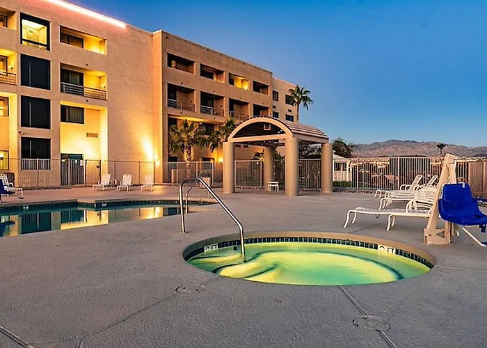 6 Havasu Az Hotel